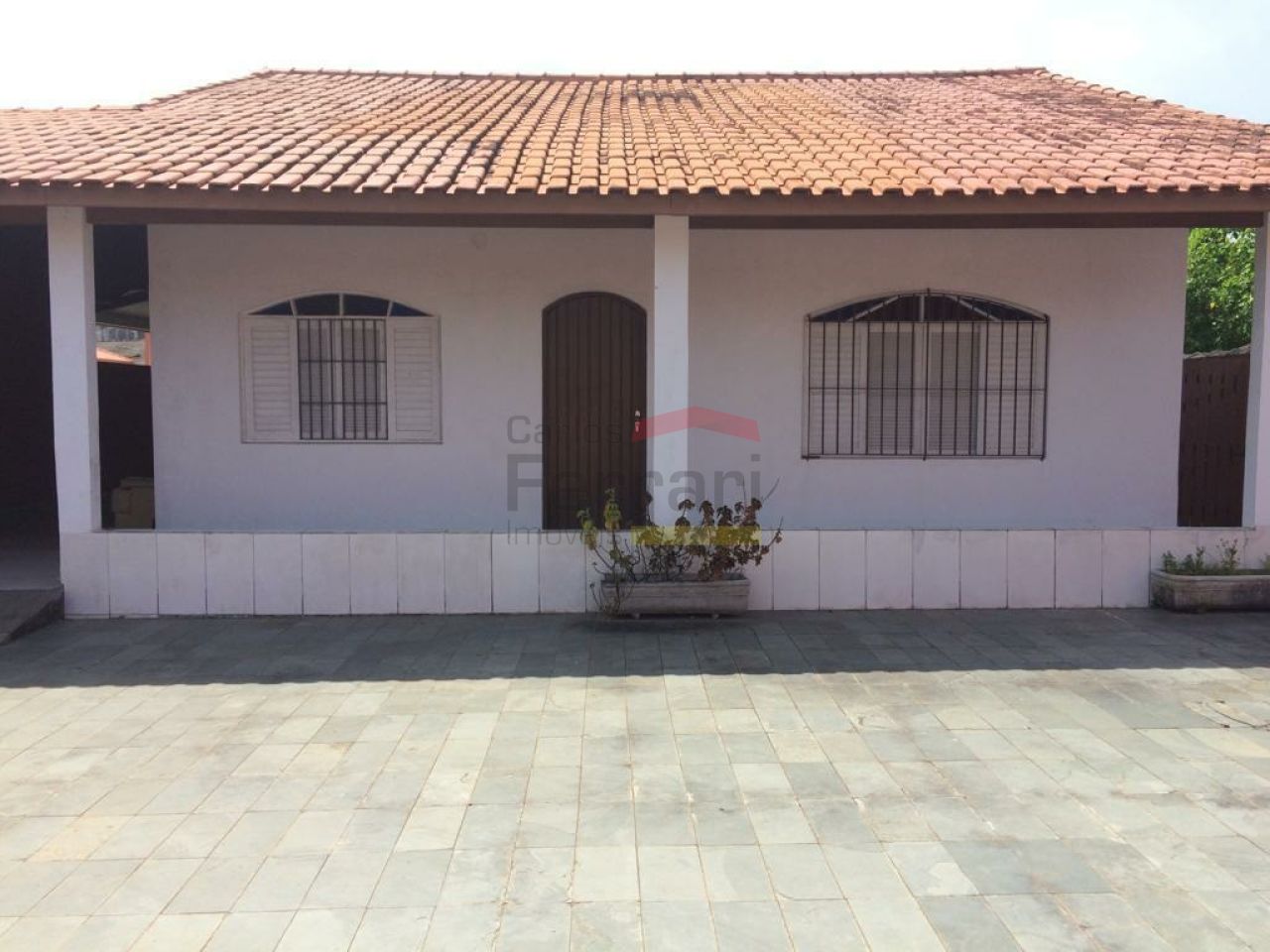 Foto 0