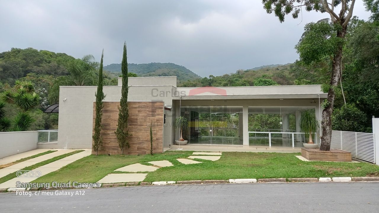 Foto 0