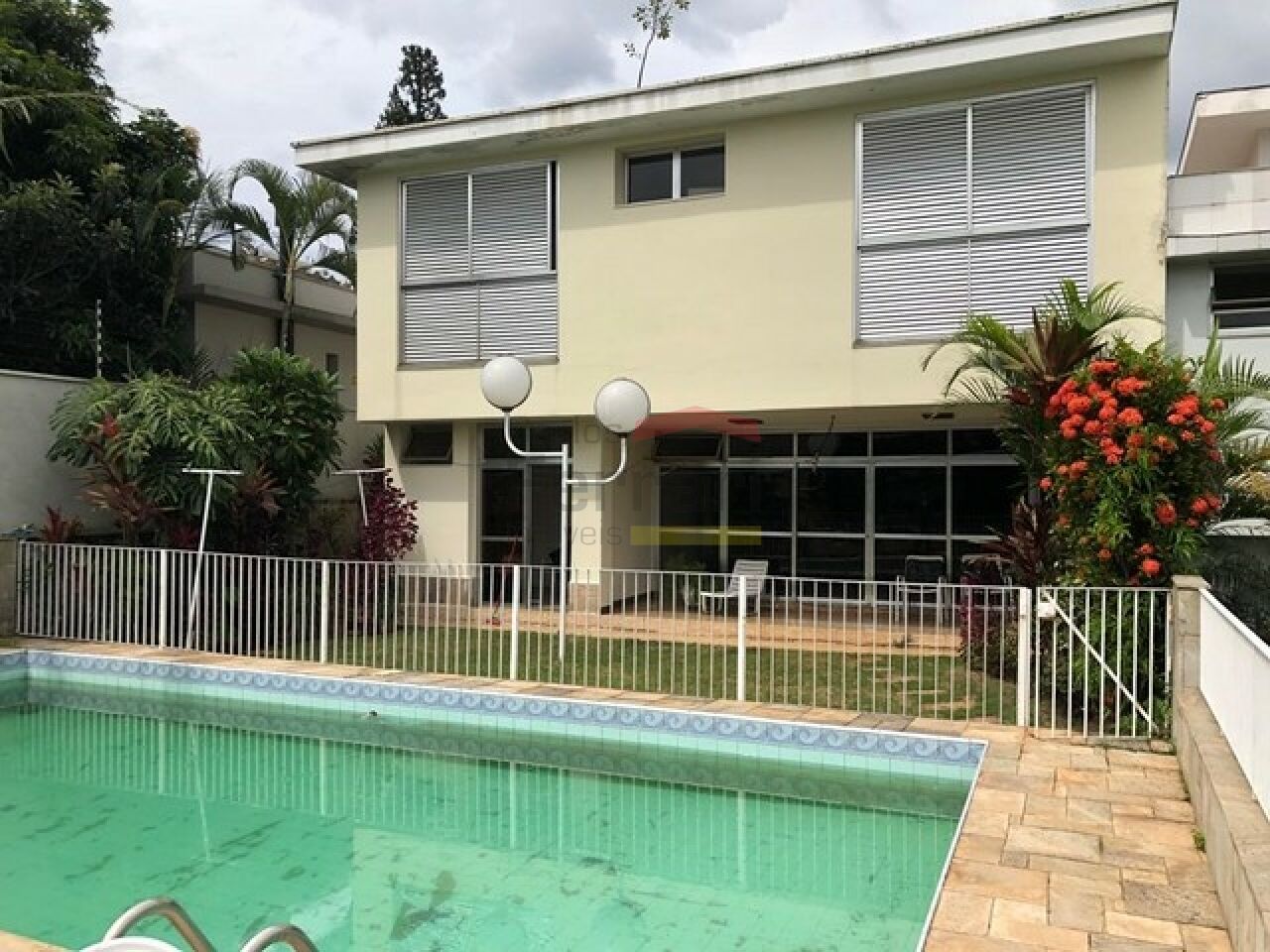 Foto 0