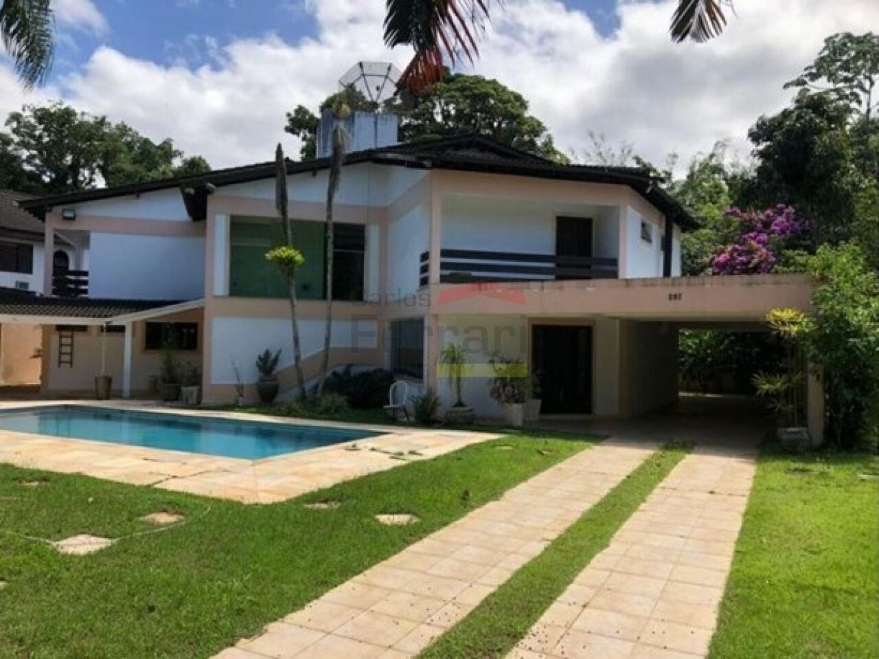 Foto 1