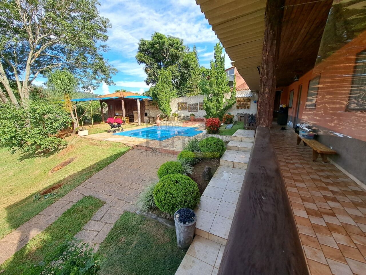 Foto 0