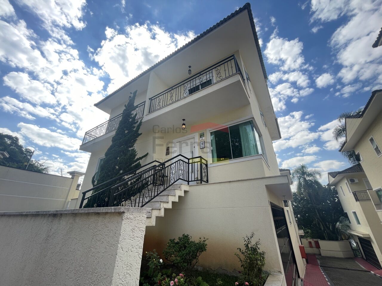 Foto 0