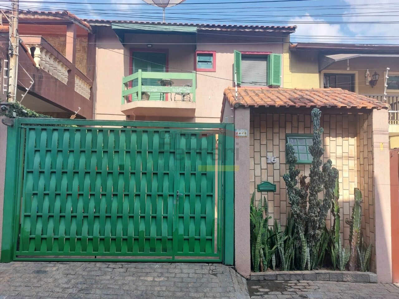 Foto 0