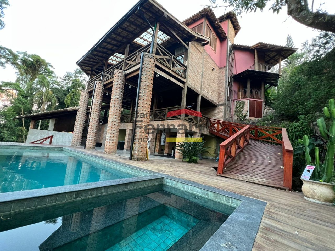 Foto 0