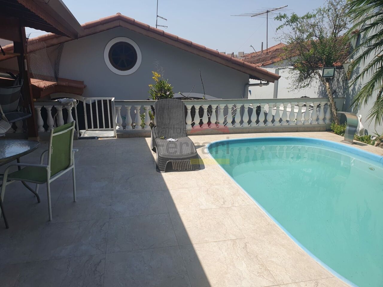 Foto 0