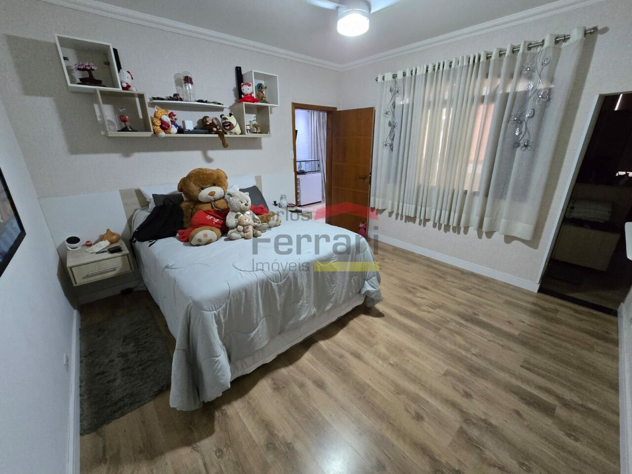 Foto 24