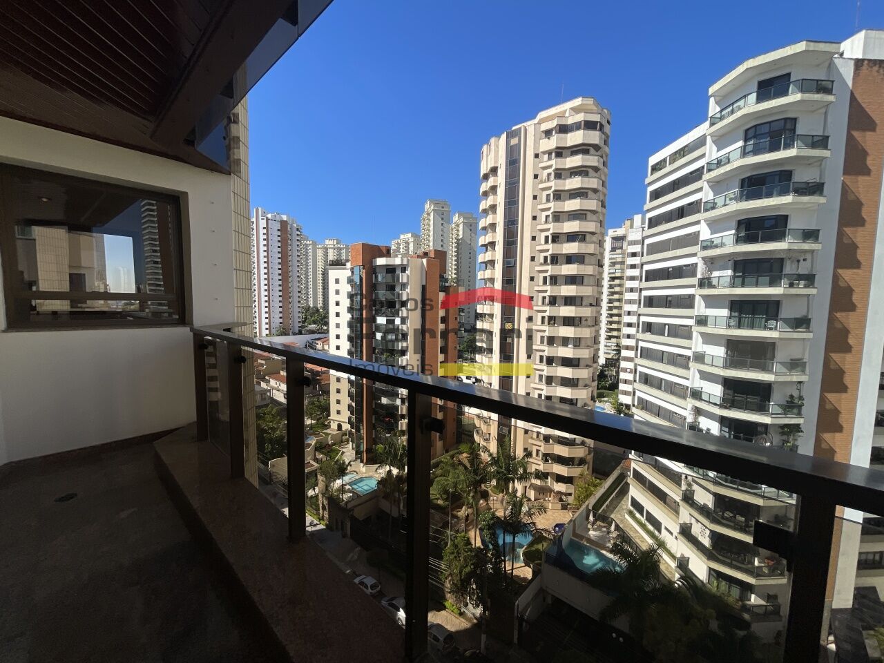 Foto 0
