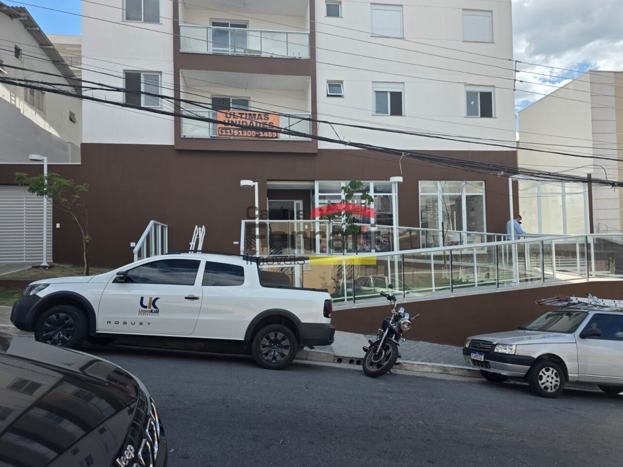 Foto 0