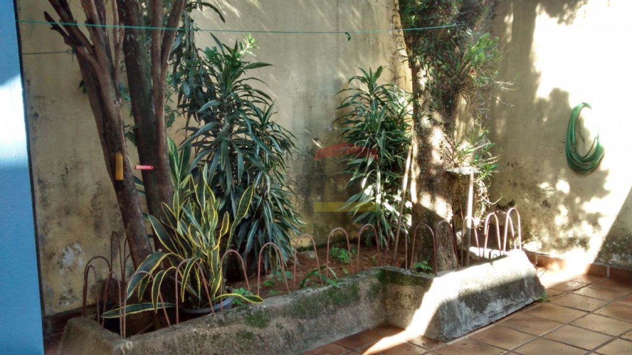JARDIM DOS FUNDOS