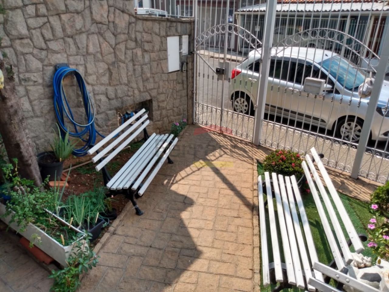 Foto 0