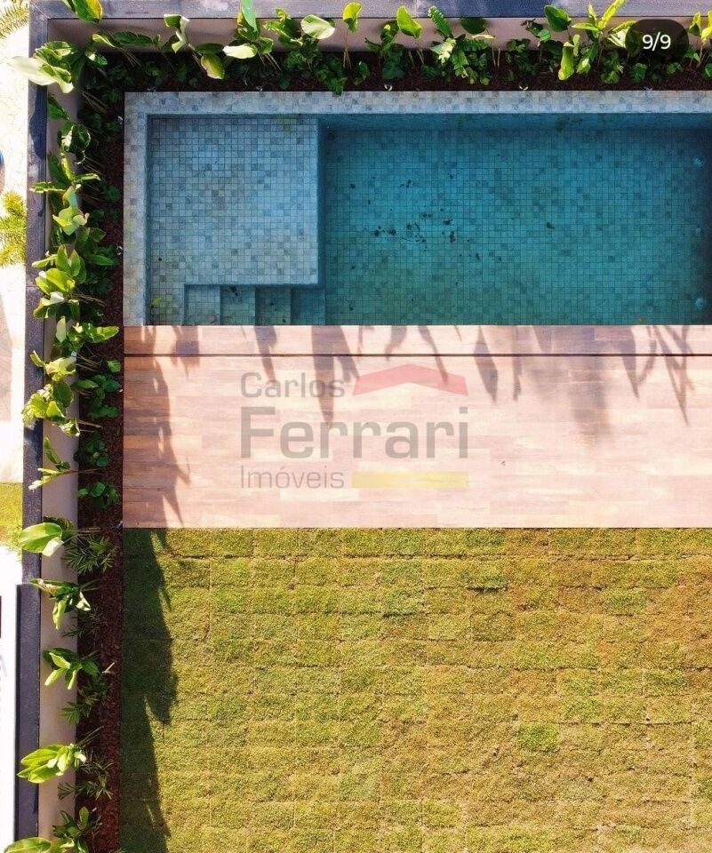 vista aérea piscina e deck