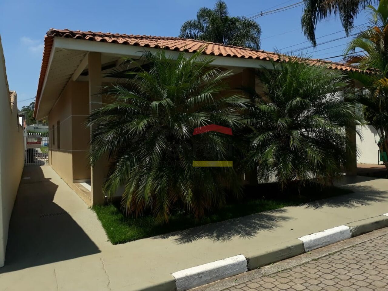 Foto 0